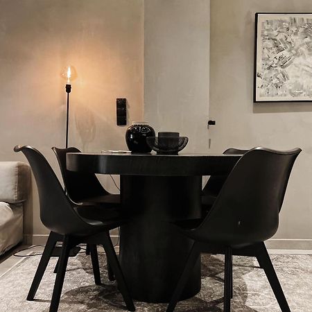 Casagold Glyfada Luxury Apartment Near The Sea Athen Eksteriør bilde
